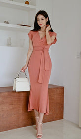 Minimalist Bodycon Dress – Sleek Fit for Modern Women